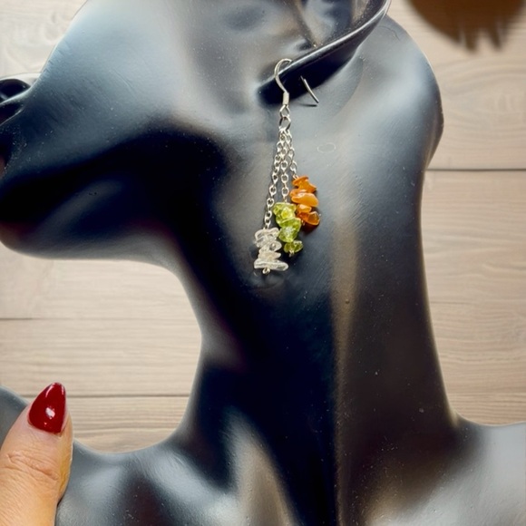 Handcrafted Silver and Multicolor Stone Earrings snd Broche - Picture 7 of 7